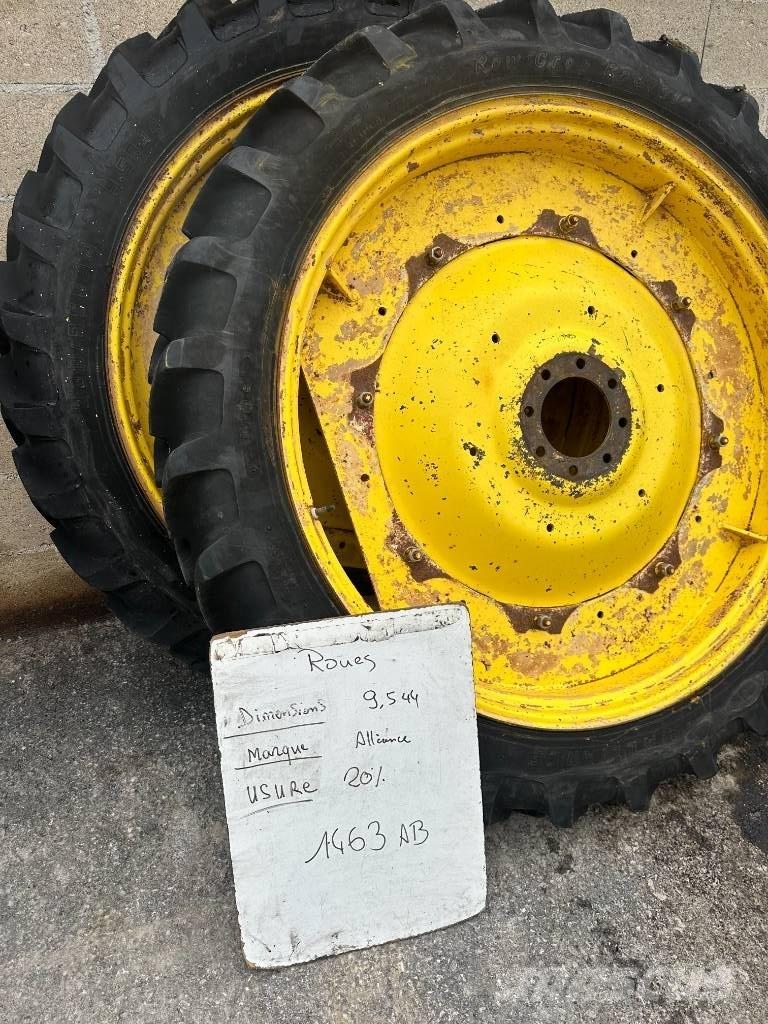 Alliance 230/95R44 Tyres, wheels and rims