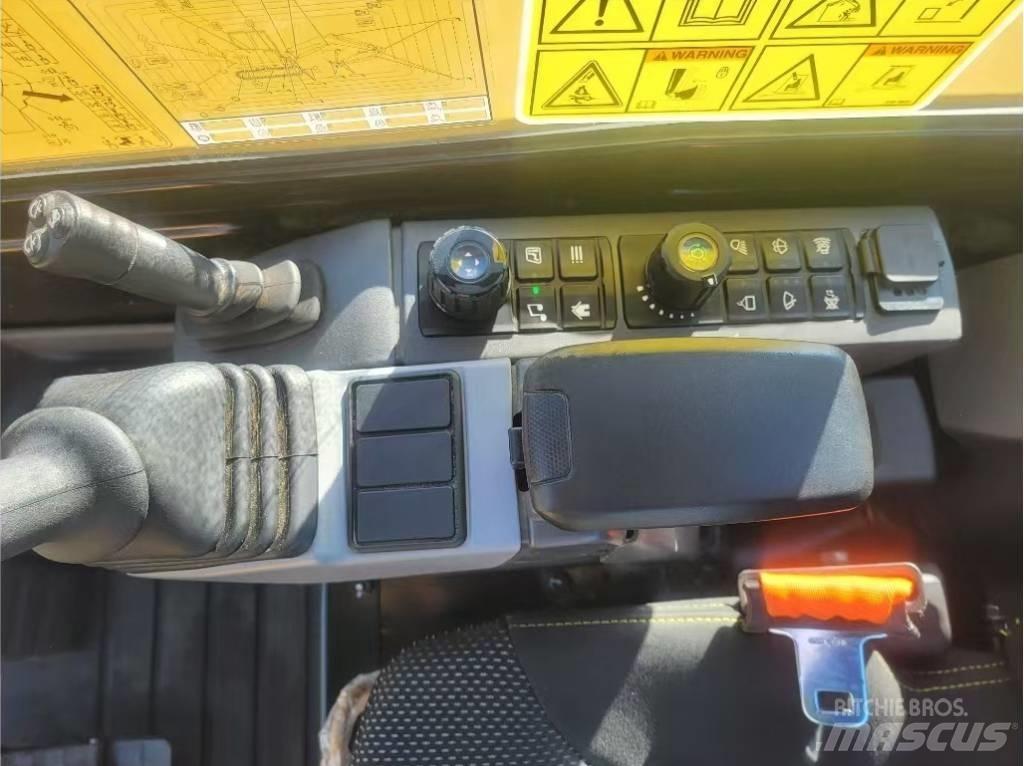CAT 305 CR Mini excavators < 7t (Mini diggers)