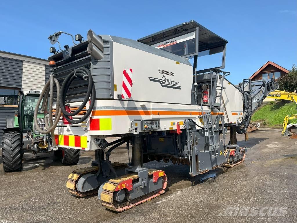 Wirtgen W 210i Asphalt cold milling machines