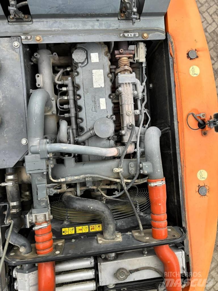 Doosan DX 170 W-5 Wheeled excavators
