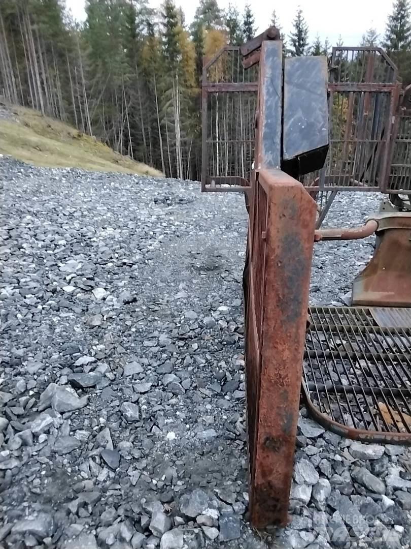 Valmet 890.1 Other components