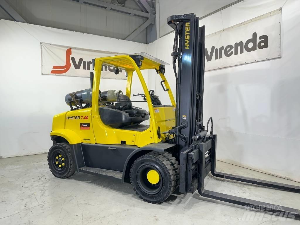 Hyster H7.0FT LPG trucks