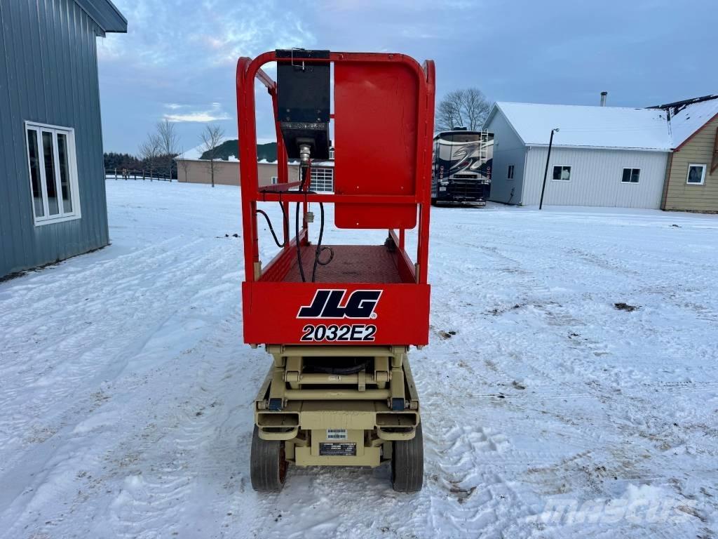JLG 2032 E 2 Scissor lifts