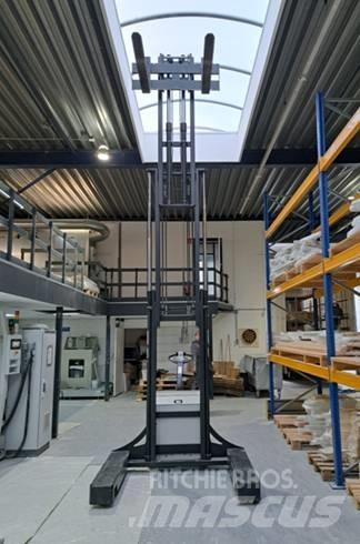 Combilift CSI Pedestrian stacker