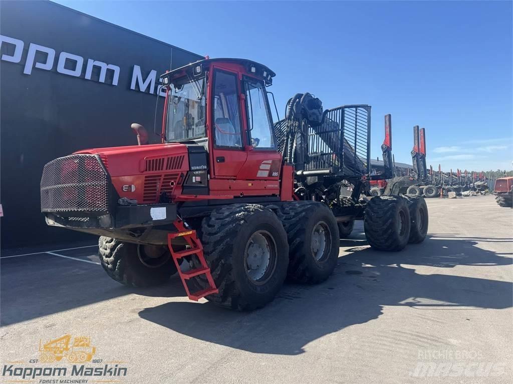 Komatsu 895 Forwarders