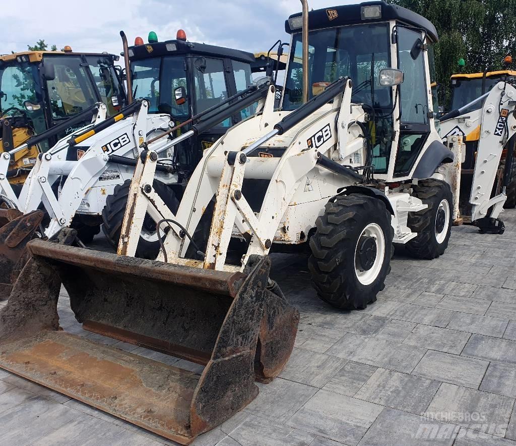 JCB 3 CX compact Backhoe loaders