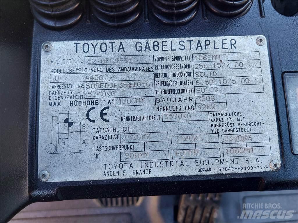Toyota 52 8FDJF35 Diesel trucks