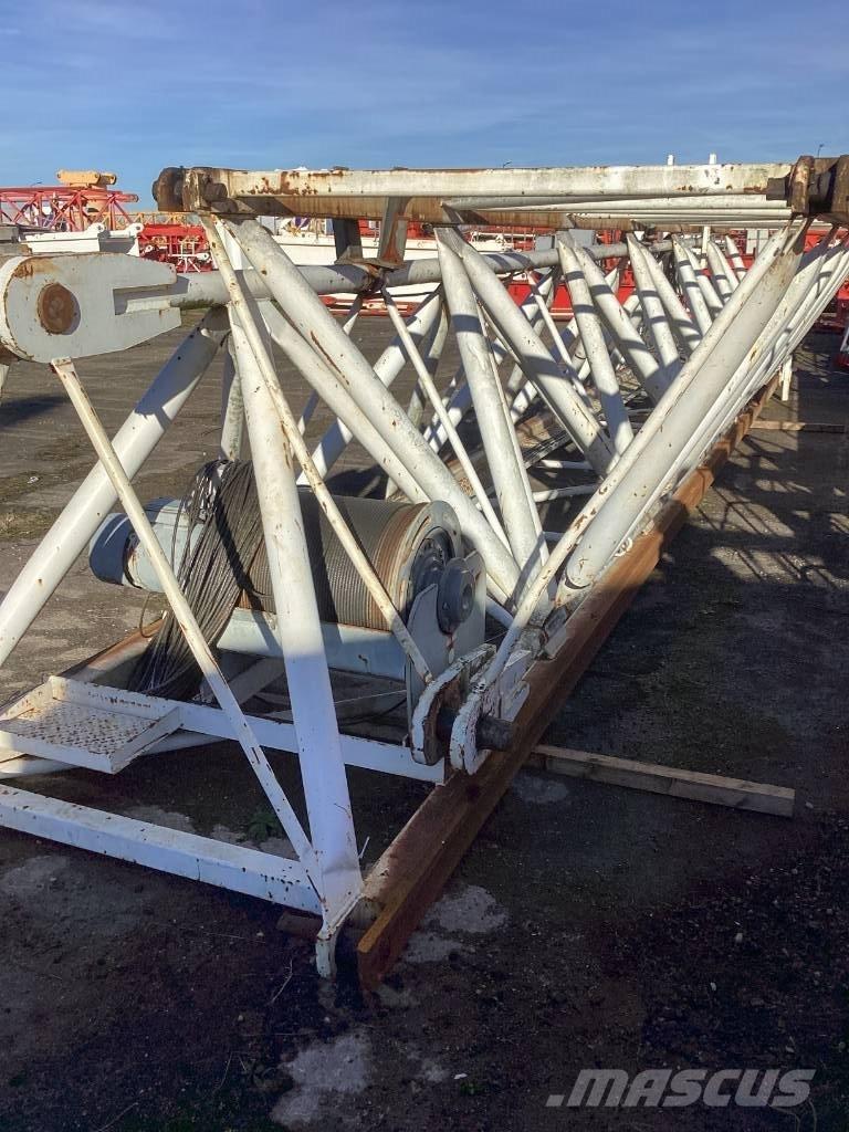 Potain MD365B Tower cranes