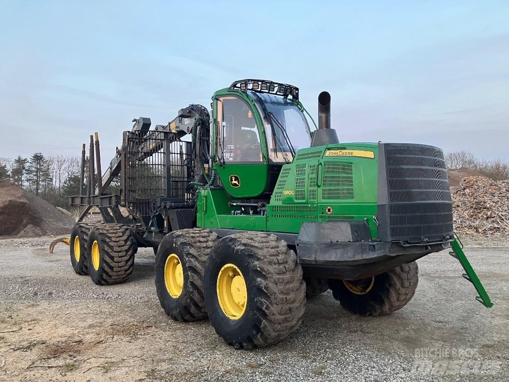 John Deere 1910G Forwarders