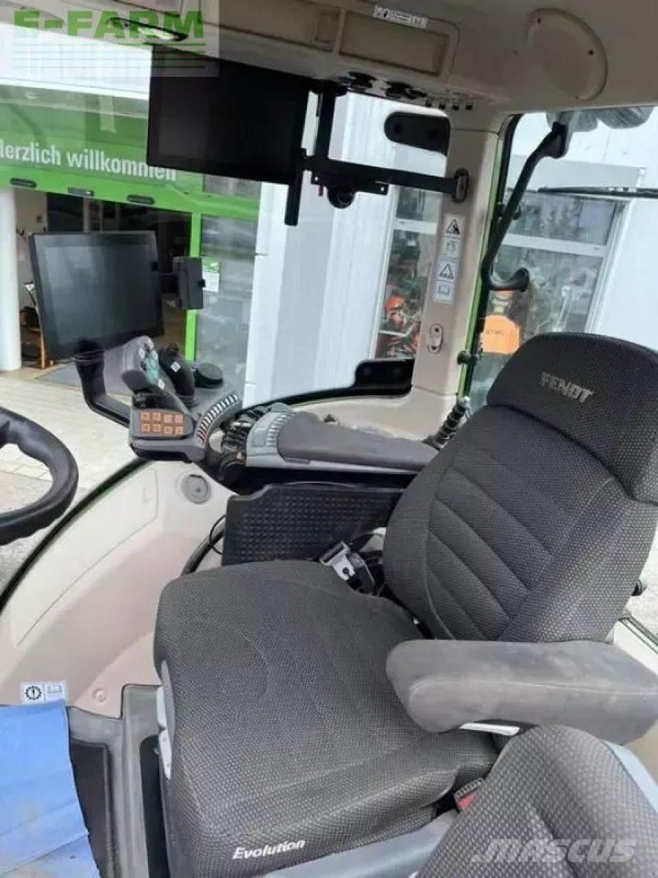 Fendt 516 vario Tractors