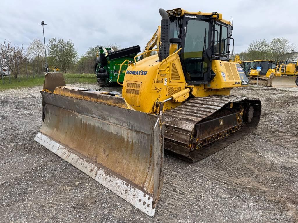 Komatsu D 61 PX-24 Crawler dozers