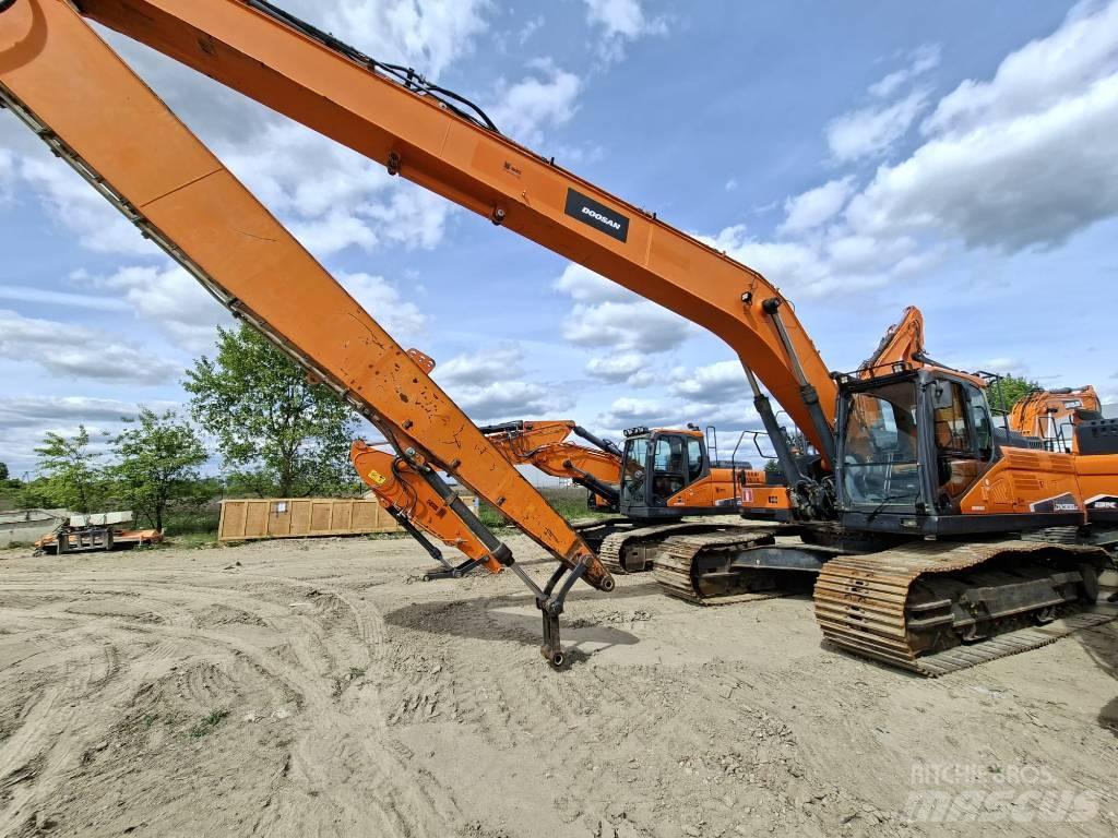 Doosan DX 300 LC-5 Crawler excavators