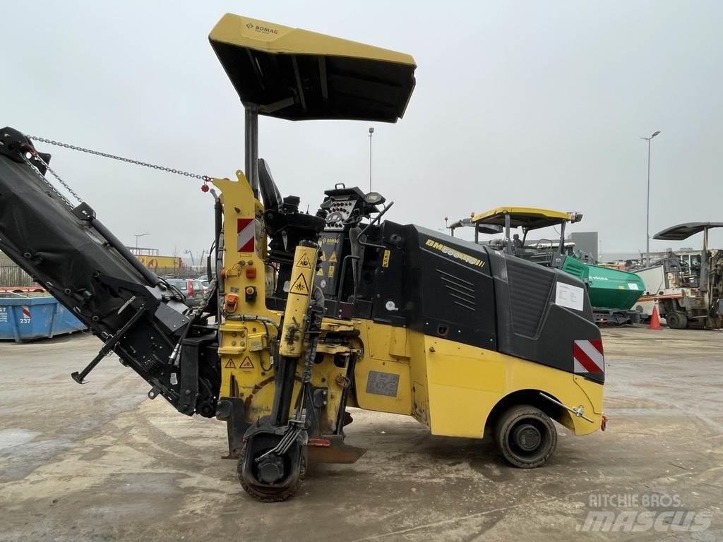 Bomag BM 500/15-2 Asphalt cold milling machines