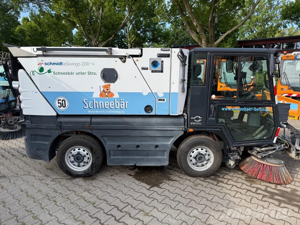 Schmidt eSwingo 200+ Sweepers