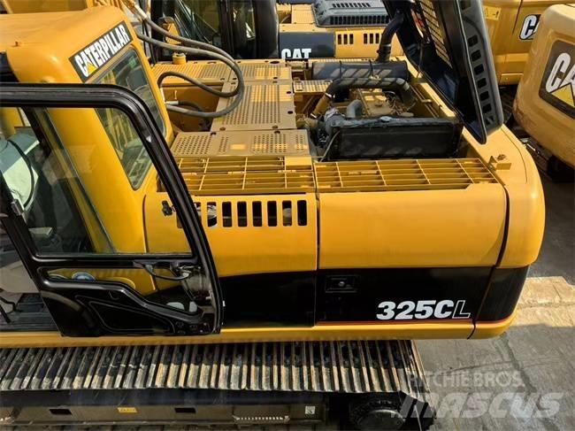 CAT 325 CL Crawler excavators