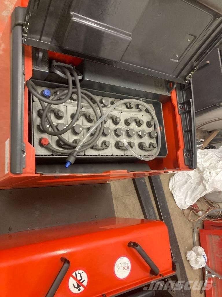 Linde L12AC Pedestrian stacker