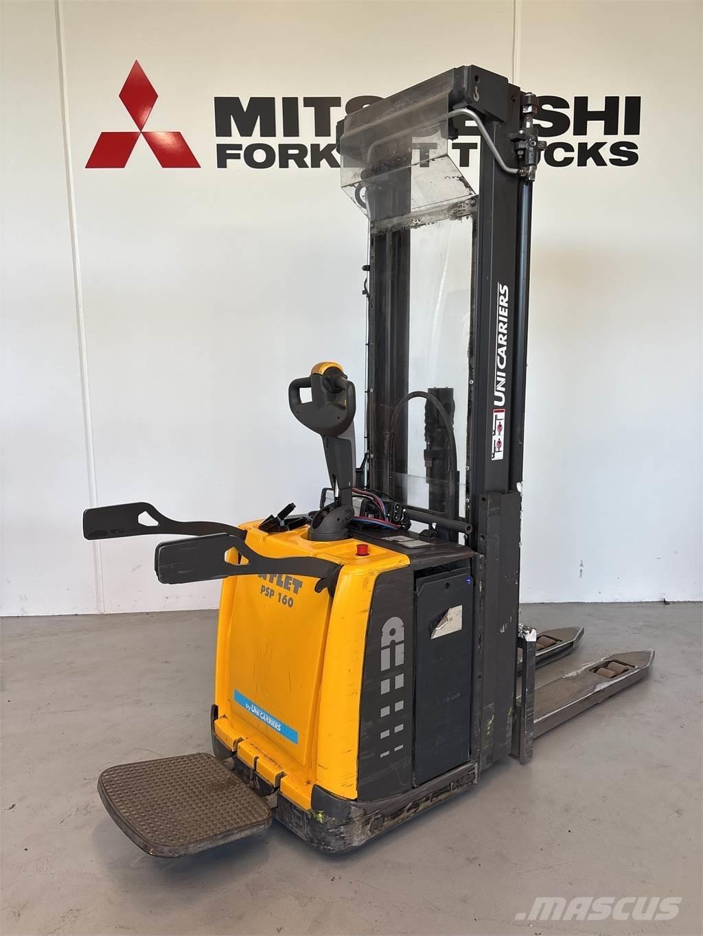 Atlet PSP160 Self propelled stackers