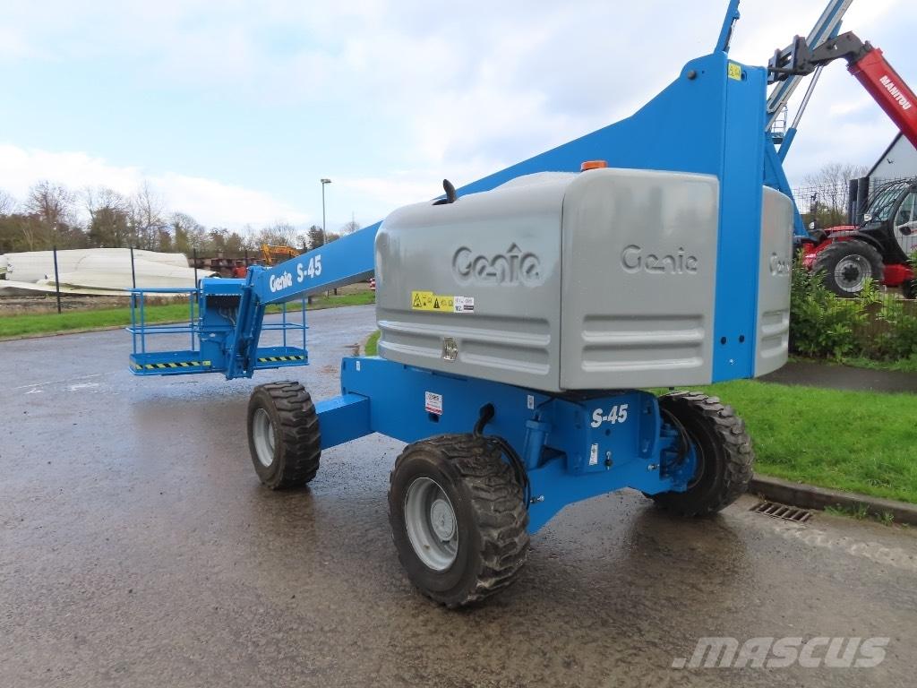 Genie S 45 Telescopic boom lifts