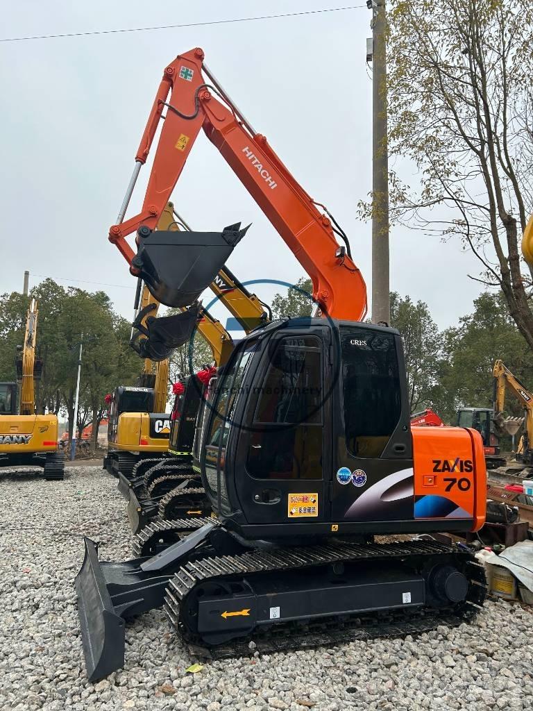 Hitachi ZX 70 Crawler excavators