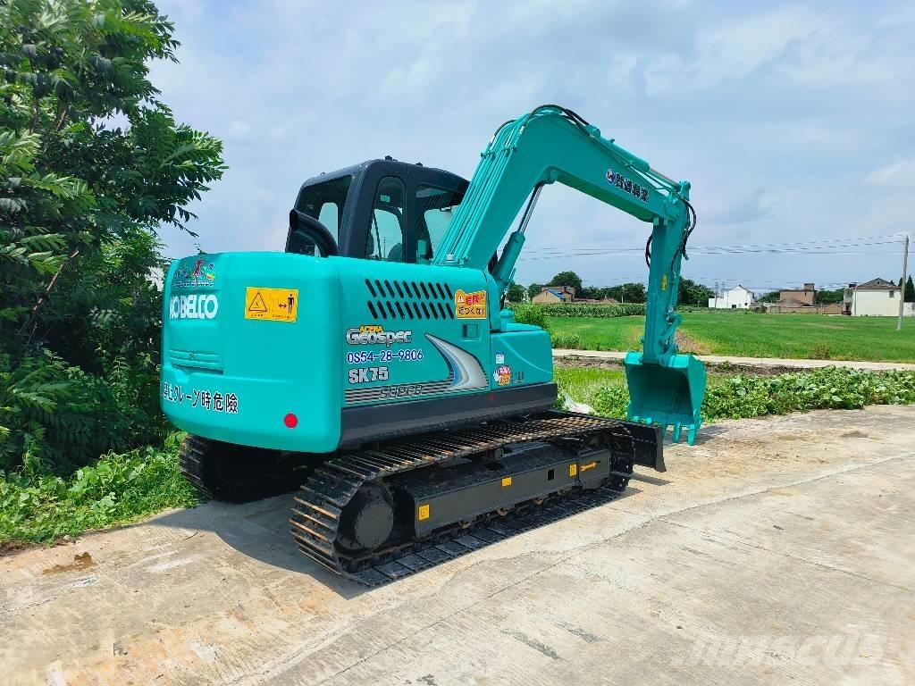 Kobelco SK 75 Crawler excavators