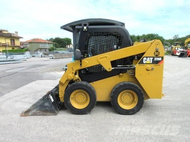 CAT 226 D Skid steer loaders