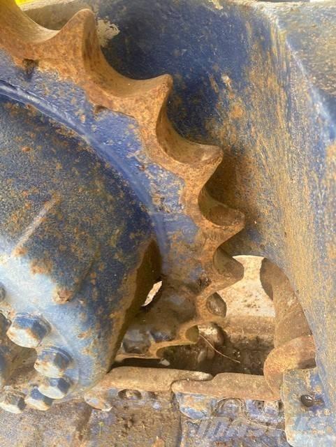 Uni unknown Tracks, chains and undercarriage
