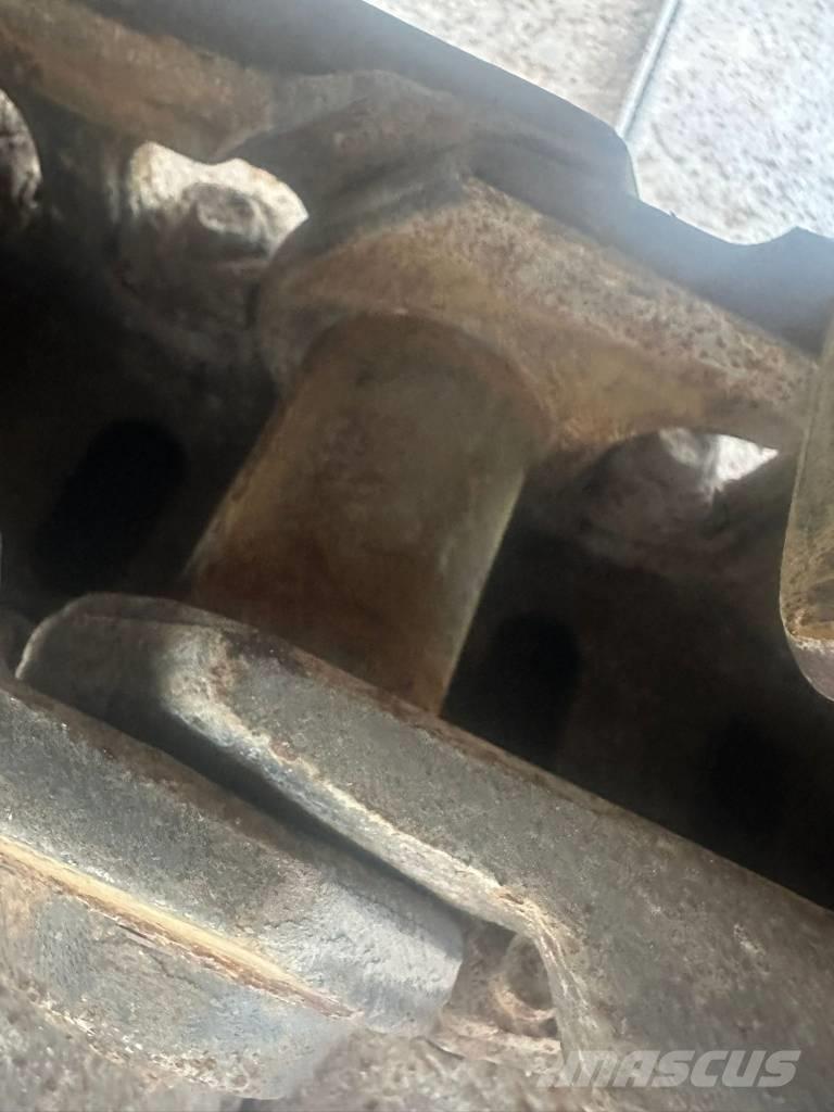 JCB JS 145 LC Crawler excavators