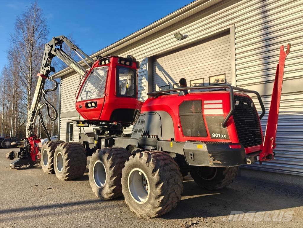 Komatsu 901 XC Harvesters