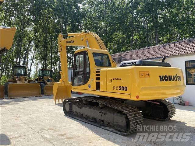 Komatsu PC 200-6 Crawler excavators