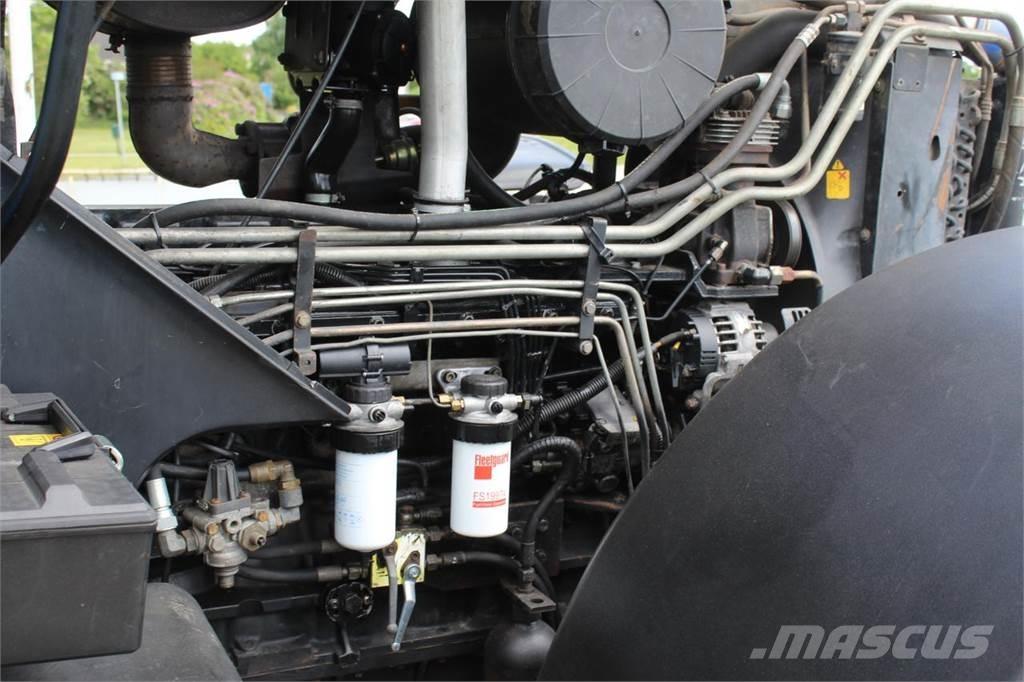 New Holland TM175 Tractors