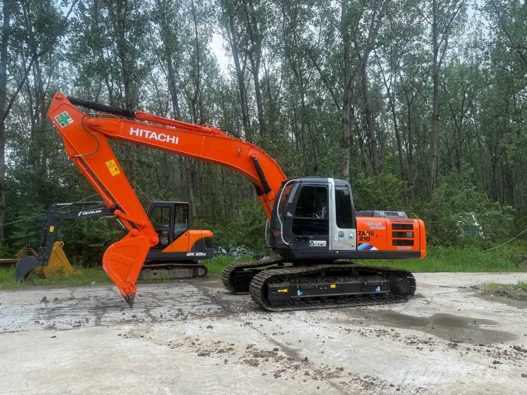Hitachi ZX200 Crawler excavators