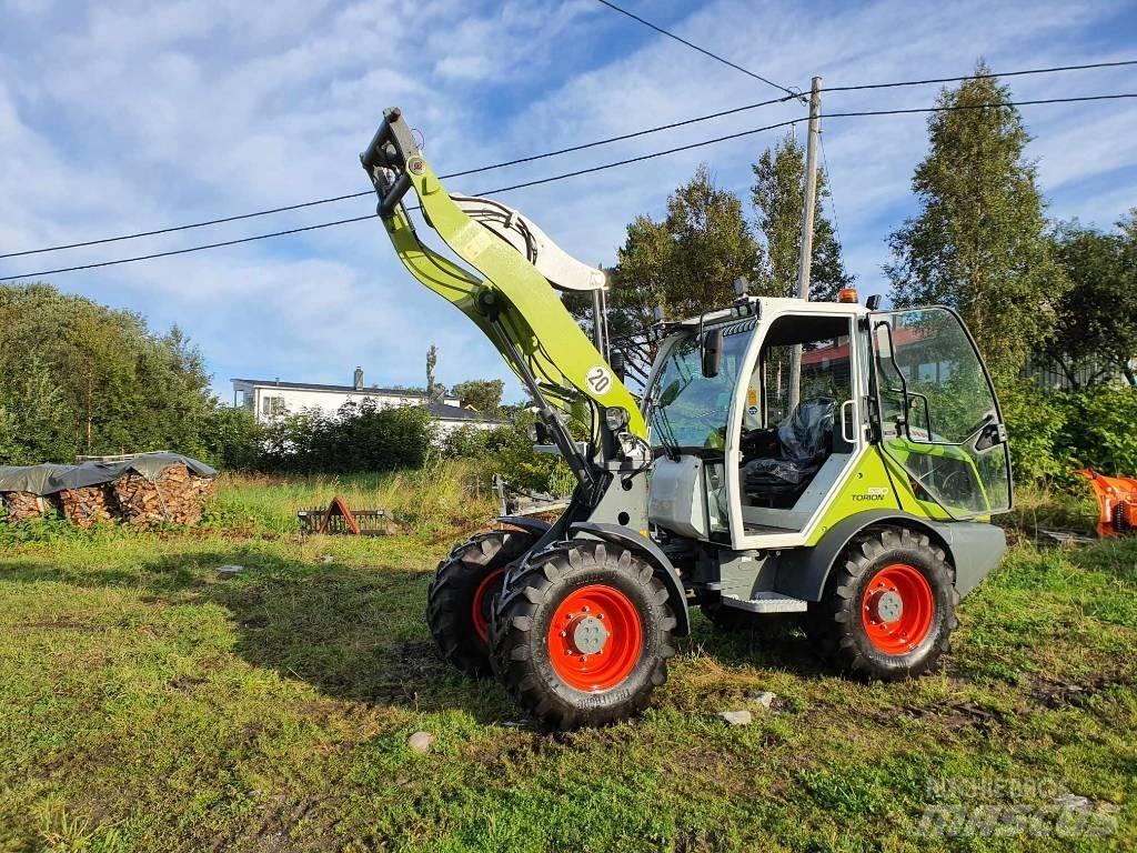 CLAAS TORION 530 Front loaders and diggers