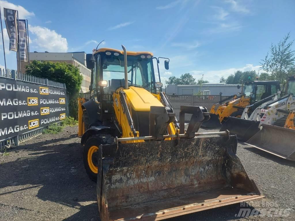 JCB 3 CX Backhoe loaders