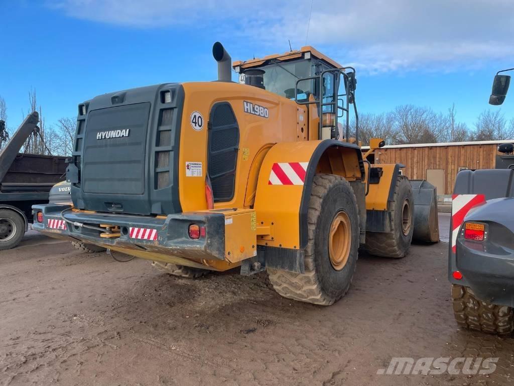 Hyundai HL 980 Wheel loaders