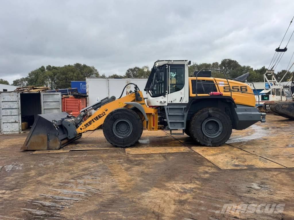 Liebherr 556 Wheel loaders