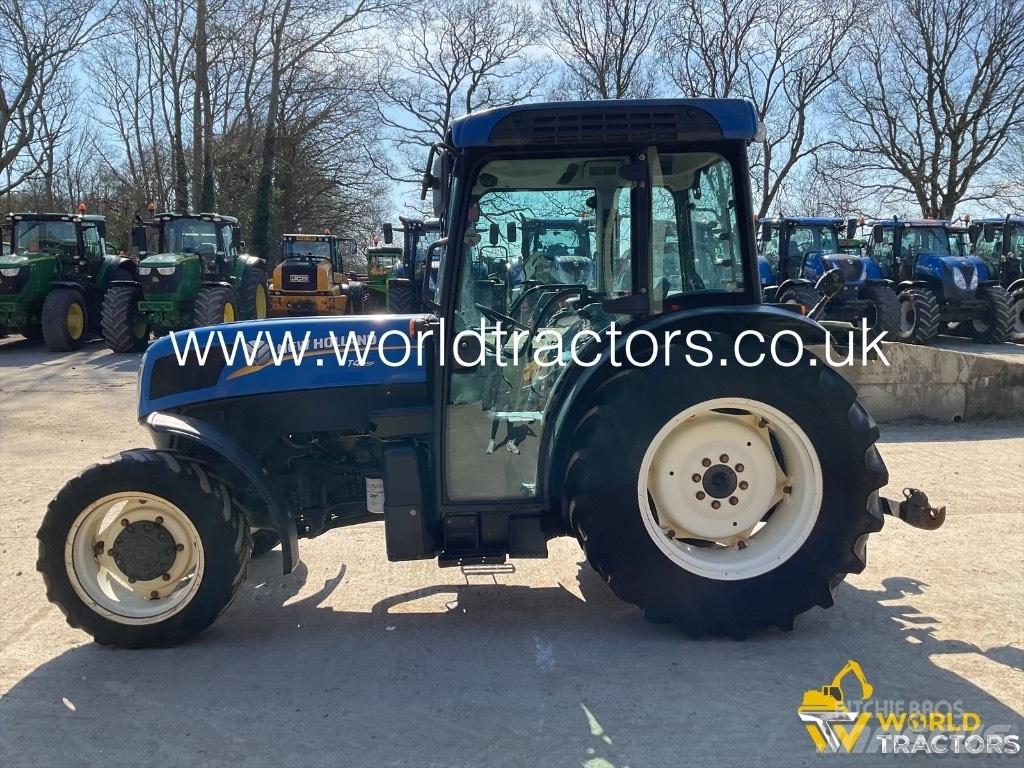New Holland T 4.95 F Tractors