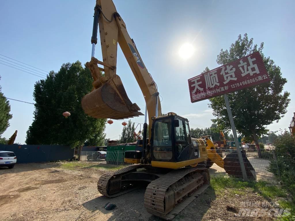 CAT 324D Crawler excavators