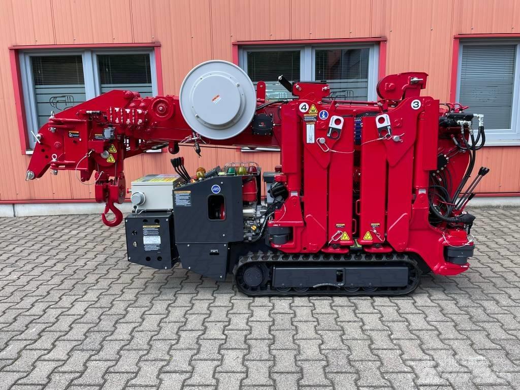 Unic URW-295-2 Tracked cranes