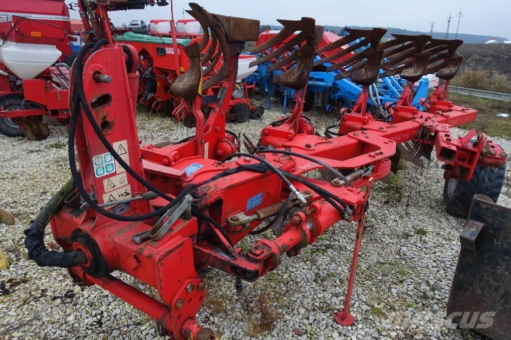 Pöttinger Servo 5 Conventional ploughs