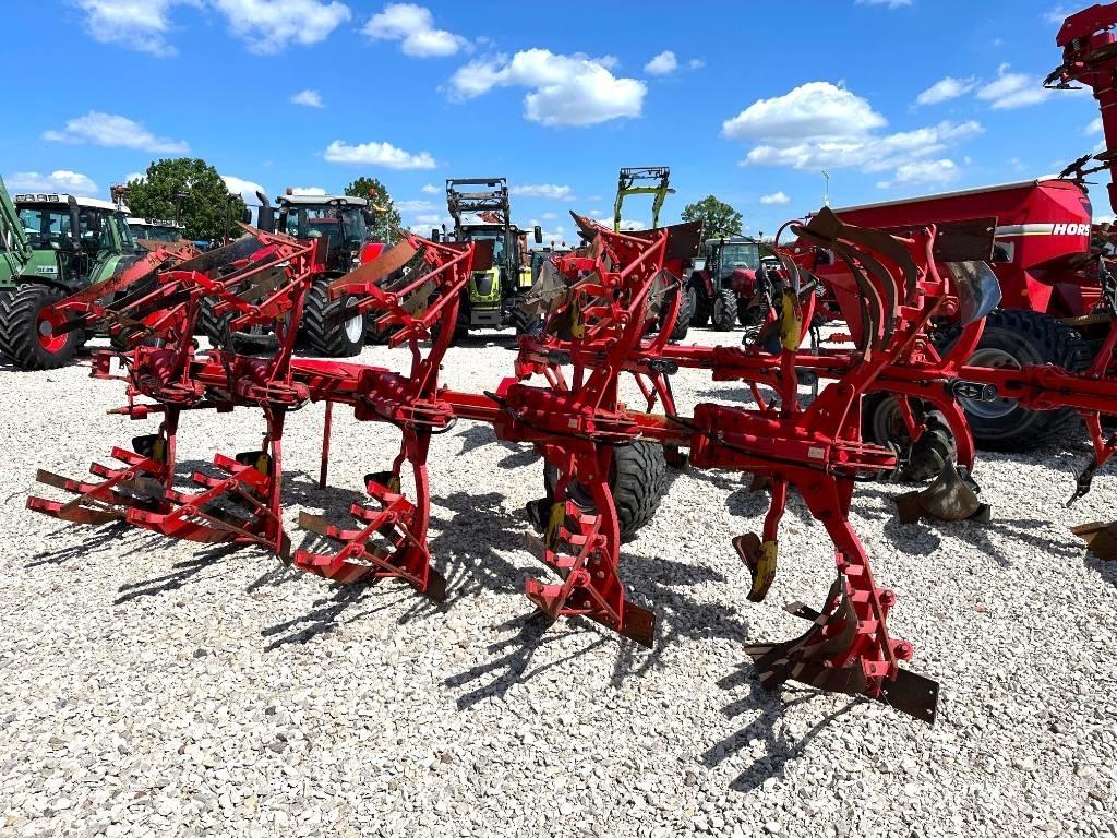 Pöttinger Servo 5 Conventional ploughs