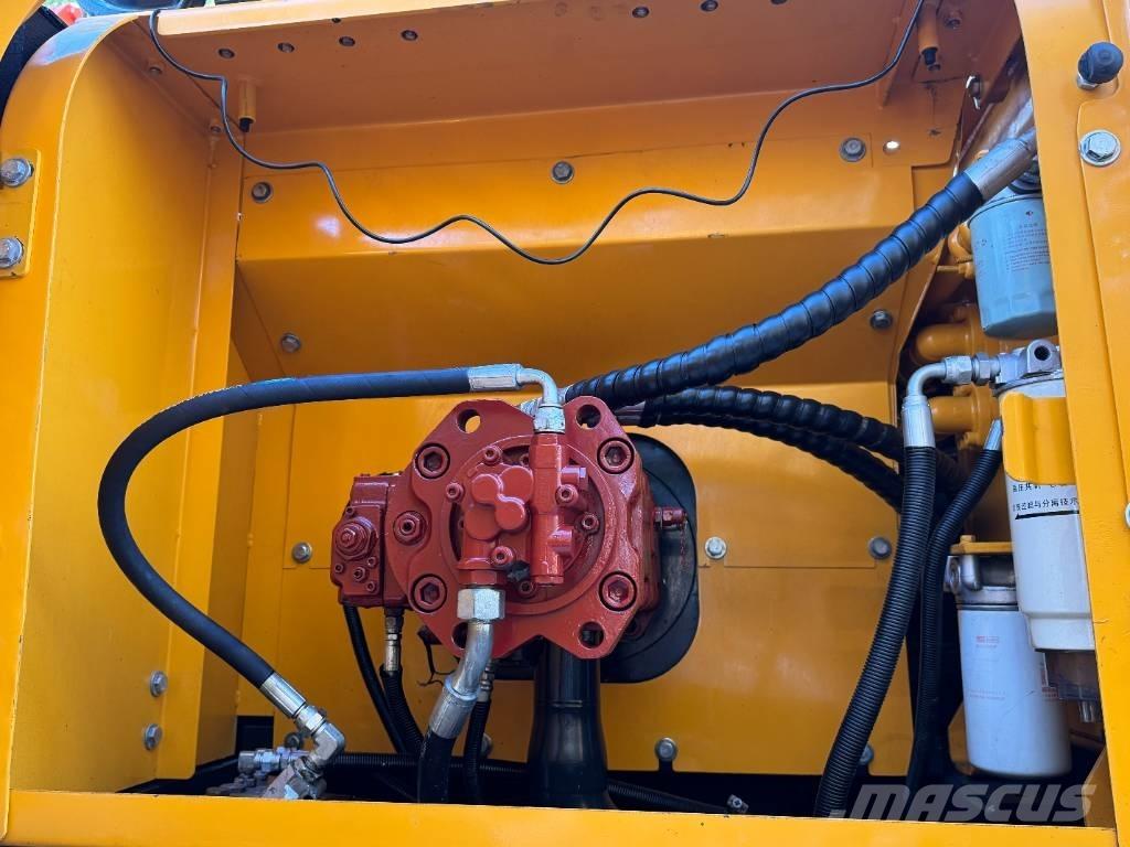 Hyundai HX 220HD Midi excavators  7t - 12t