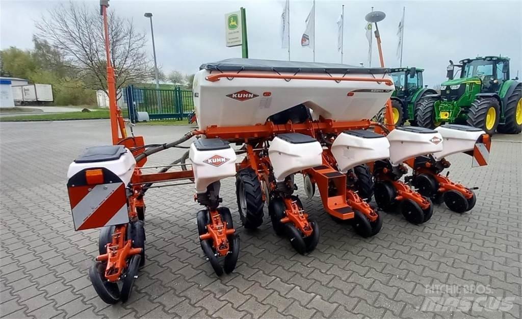 Kuhn Kosma TD Mais Precision sowing machines