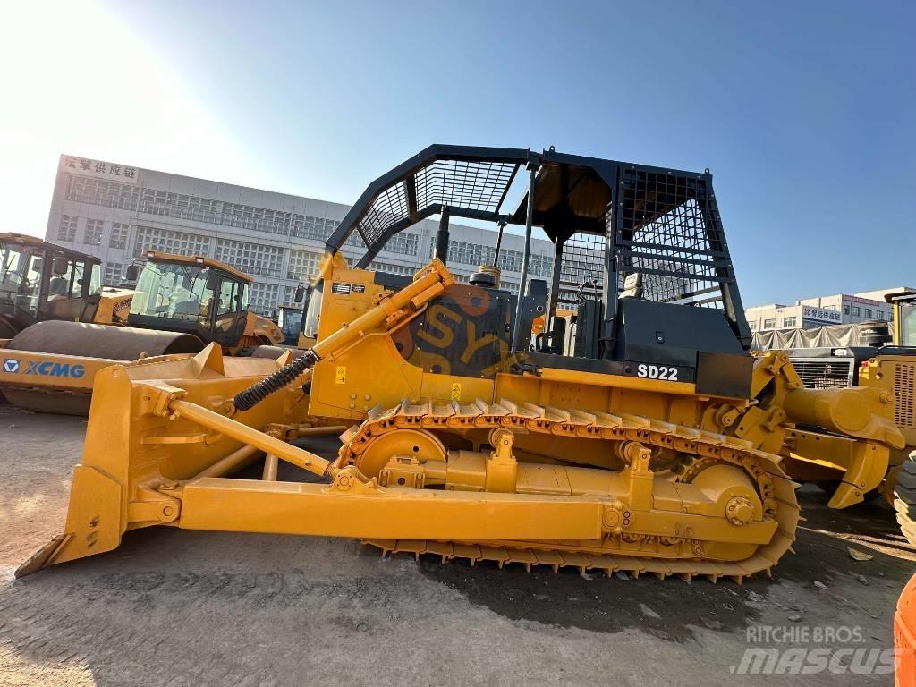 Shantui SD 22 F Crawler dozers