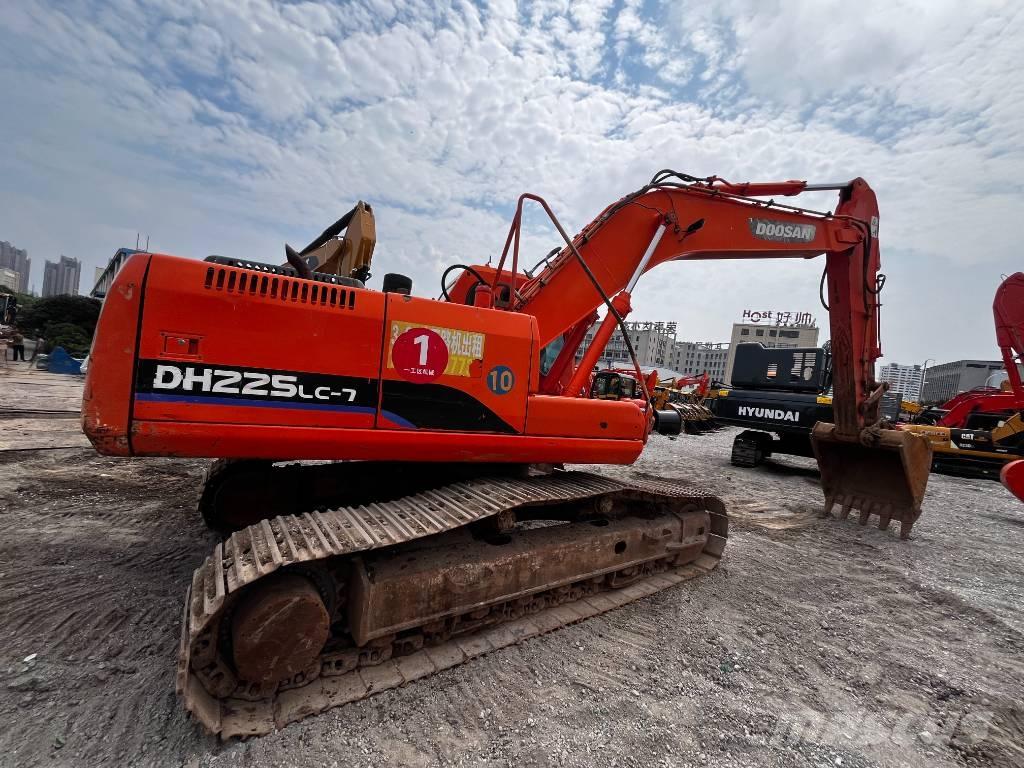Doosan DH 225 LC-7 Crawler excavators