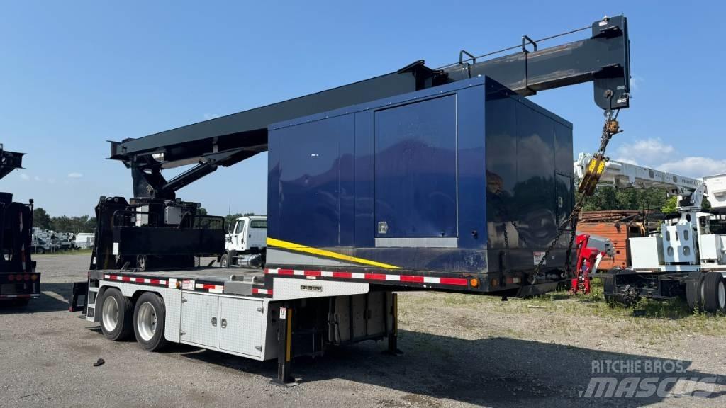 National Crane 880C Tracked cranes