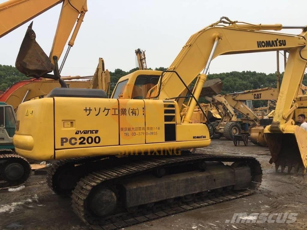 Komatsu PC 200-6 Crawler excavators