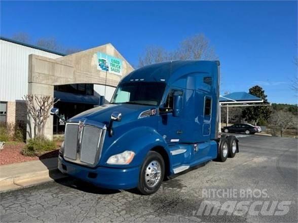 Kenworth T680 Tractor Units