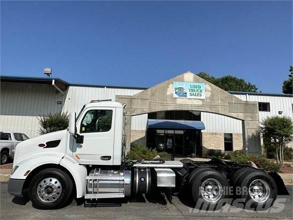Peterbilt 579 Tractor Units