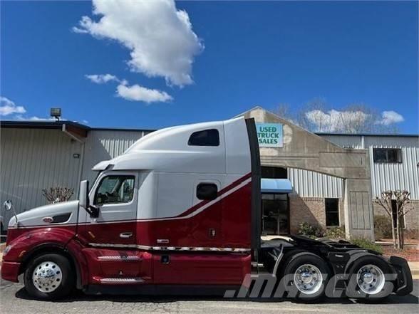 Peterbilt 579 Tractor Units