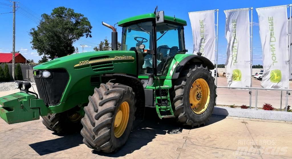 John Deere 7720 Tractors
